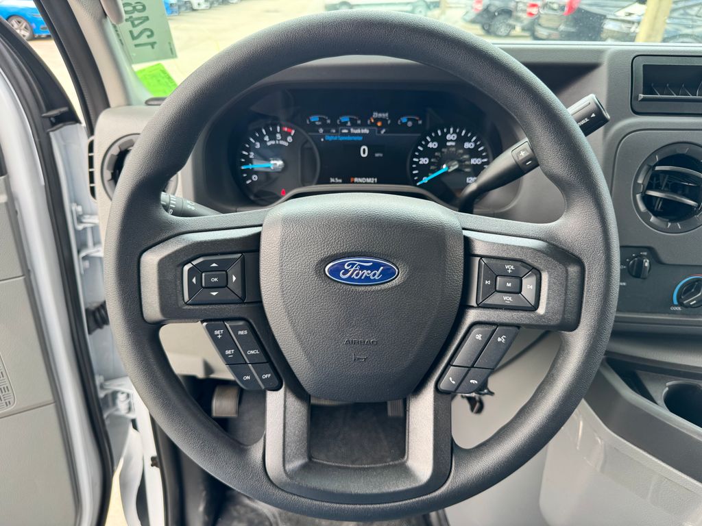 New 2027 White Ford Base image 31