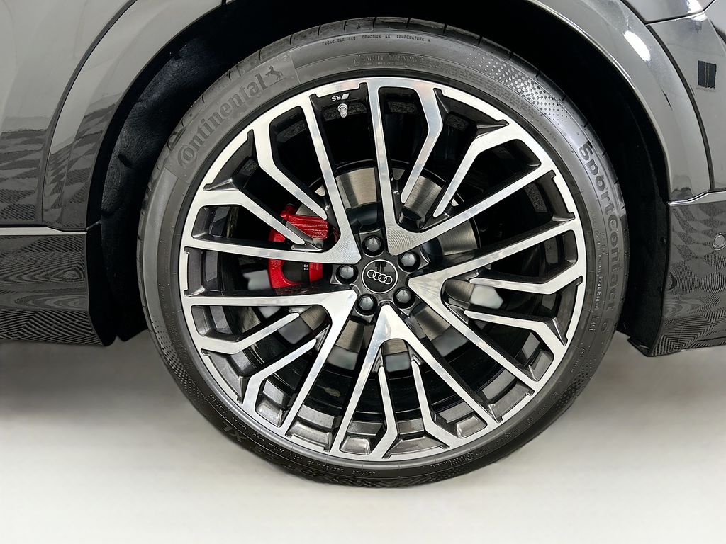 Thumbnail: 2026 Audi SQ8 - 30