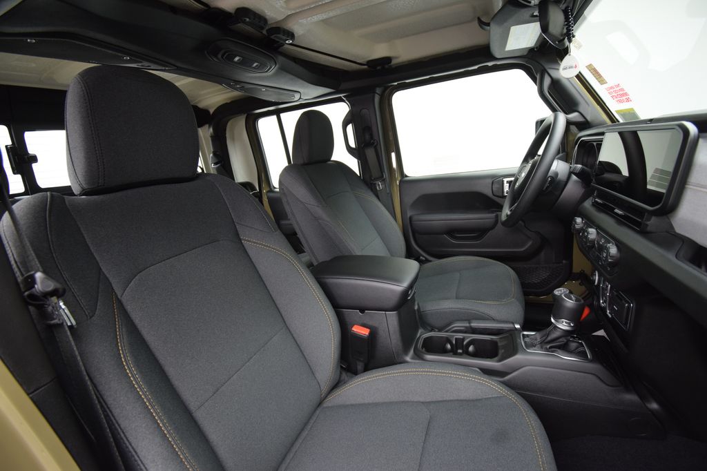 new 2026 Jeep Gladiator car, priced at $41,746