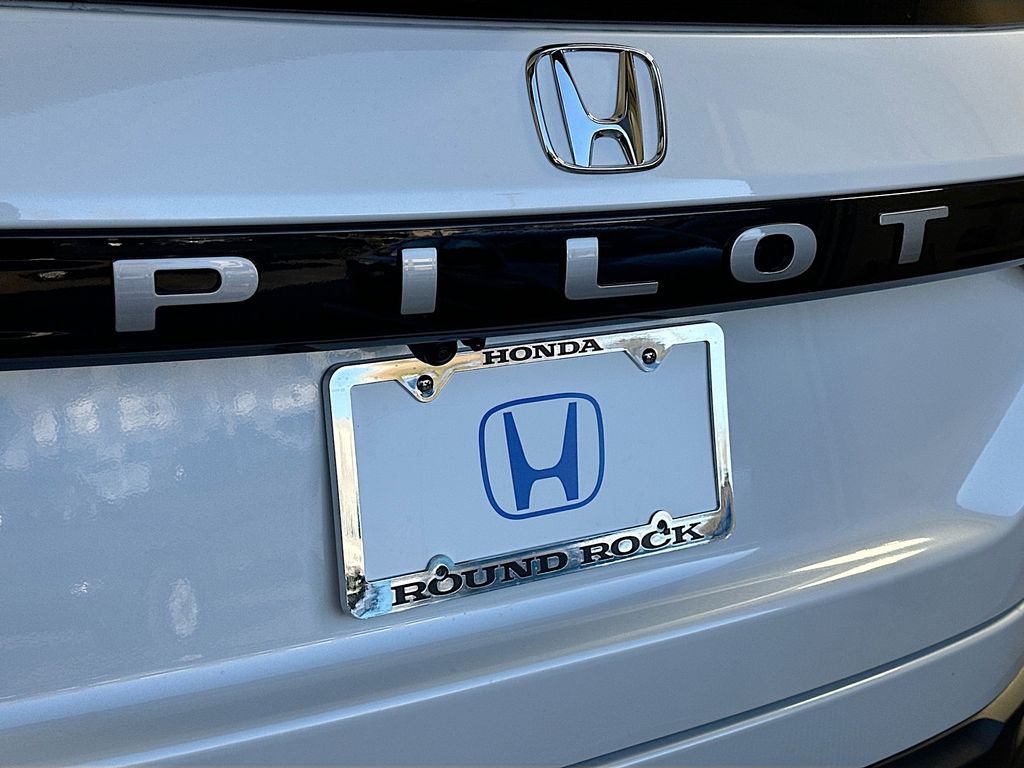 Thumbnail: 2026 Honda Pilot - 21