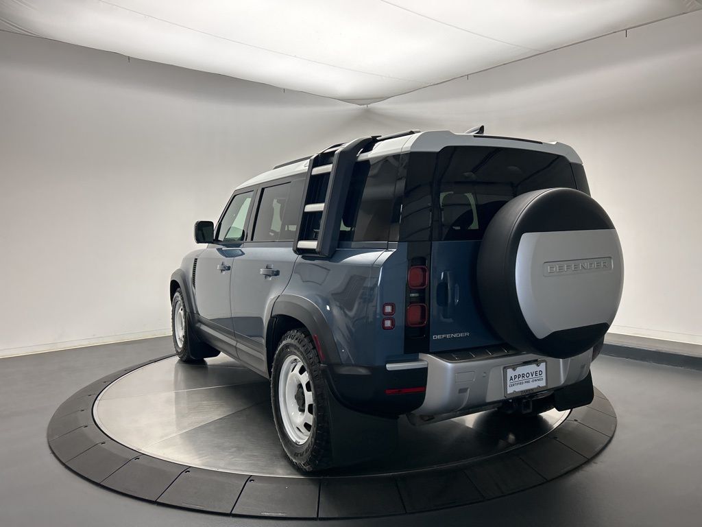 Thumbnail: 2020 Land Rover Defender - 3