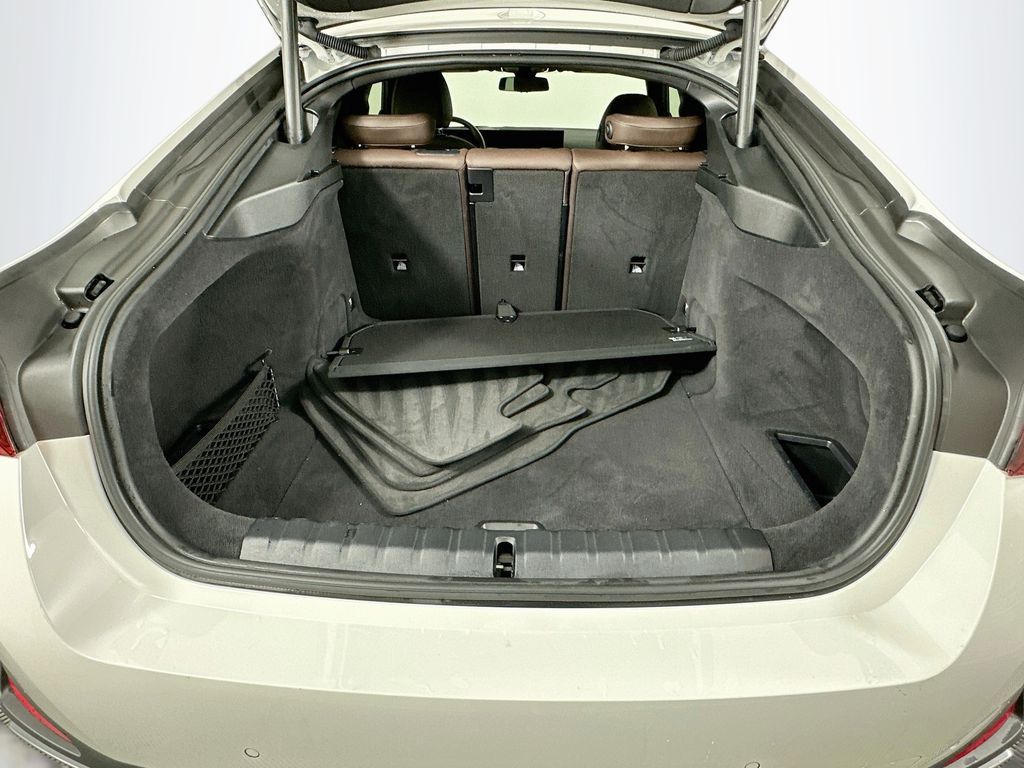Thumbnail: 2024 BMW i4 - 27