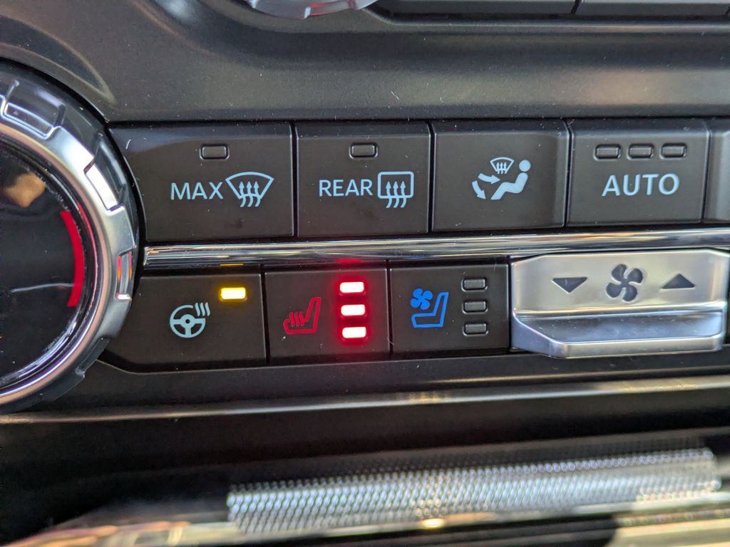 2025 Ford F-150 Black Widow