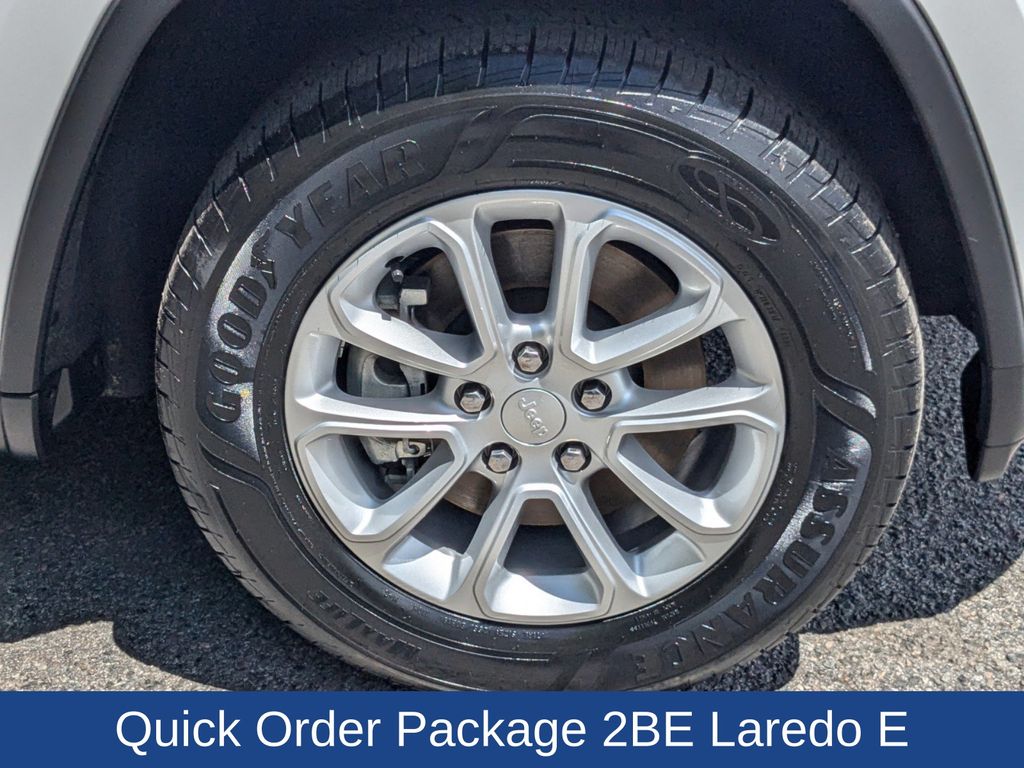 2022 Jeep Grand Cherokee WK Laredo E