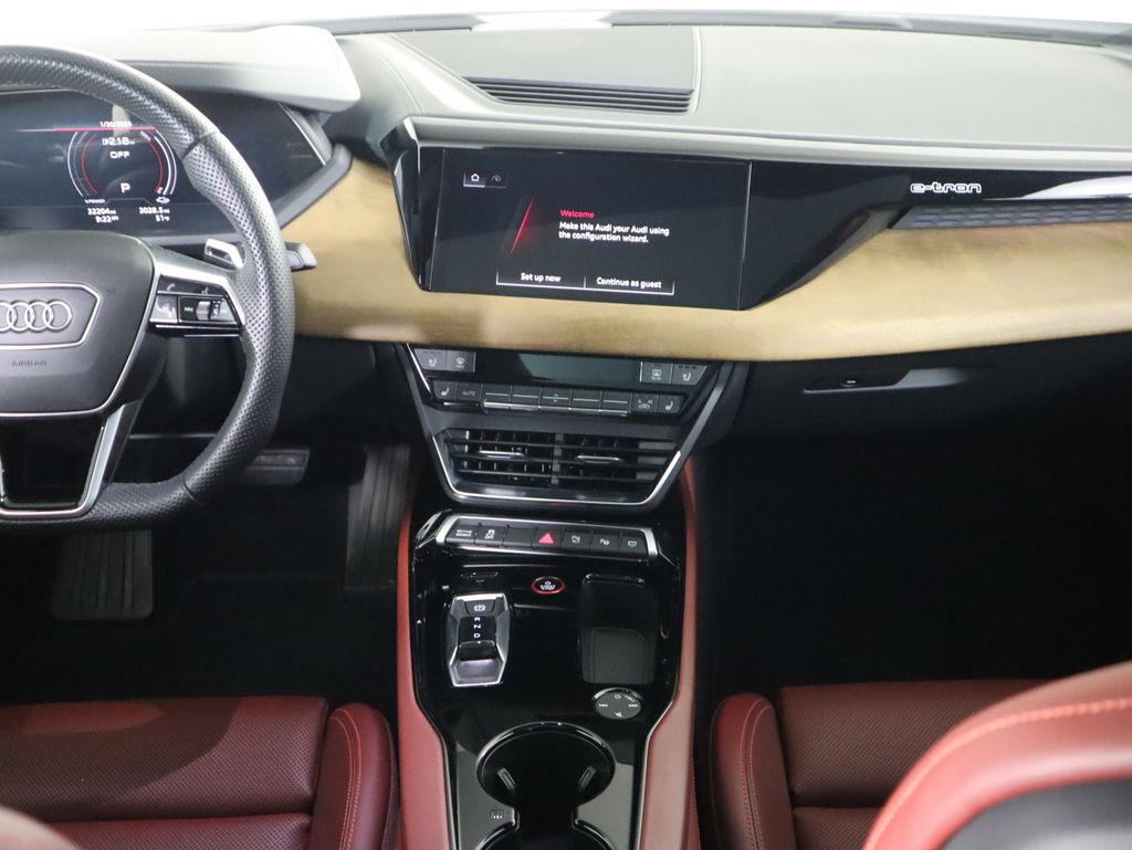 Thumbnail: 2023 Audi e-tron GT - 14