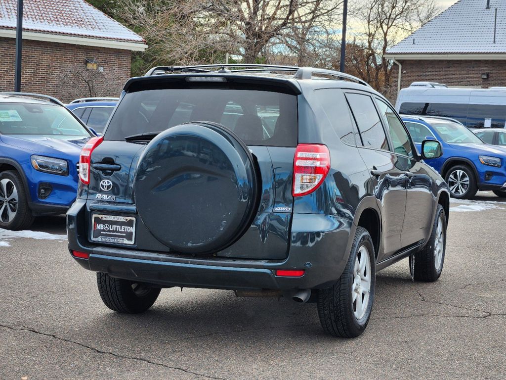 2012 Toyota RAV4 Base 5