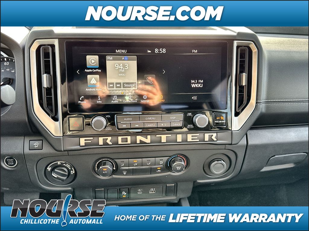2025 Nissan Frontier SV photo