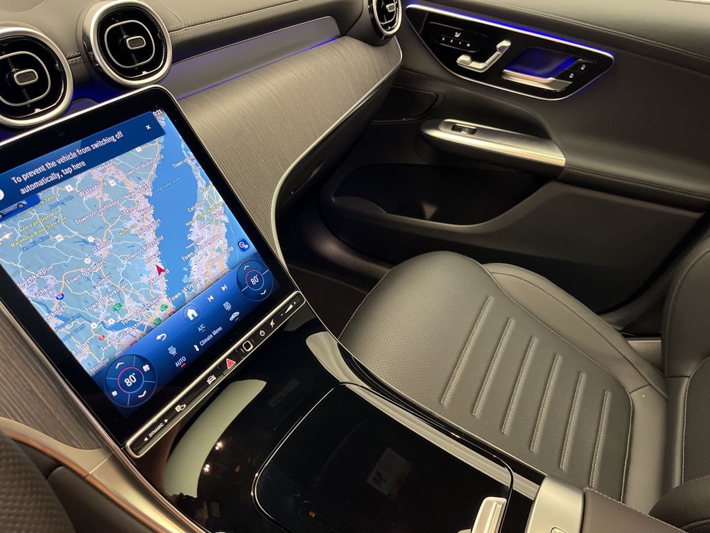 Thumbnail: 2026 Mercedes-Benz GLC - 21