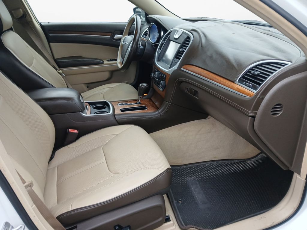 Used Car 2012 Chrysler 300  C Luxury Series For Sale Under $15,000 In Austin, Texas