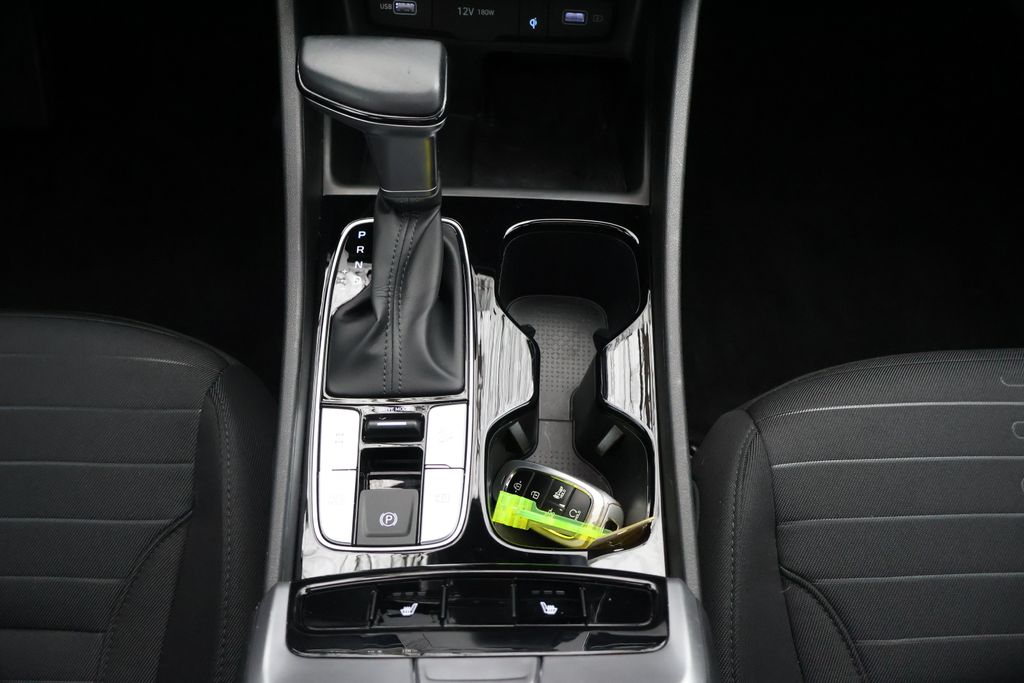 Thumbnail: 2022 Hyundai Santa Cruz - 19