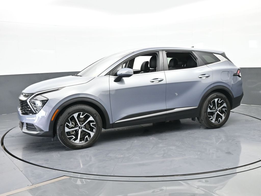 Used 2025 Everlasting Silver Kia EX image 2