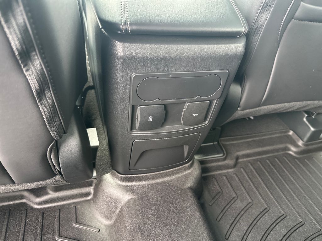 Used Car 2024 Ford Explorer  Xlt For Sale Under $40,000 In Austin, Texas