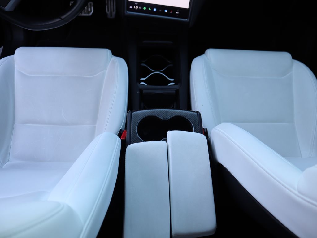 Thumbnail: 2021 Tesla Model X - 7