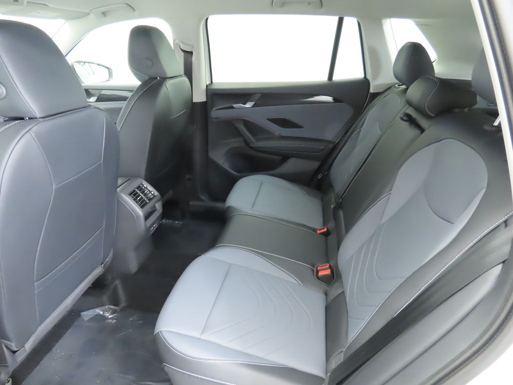 Thumbnail: 2026 Volkswagen Tiguan - 21