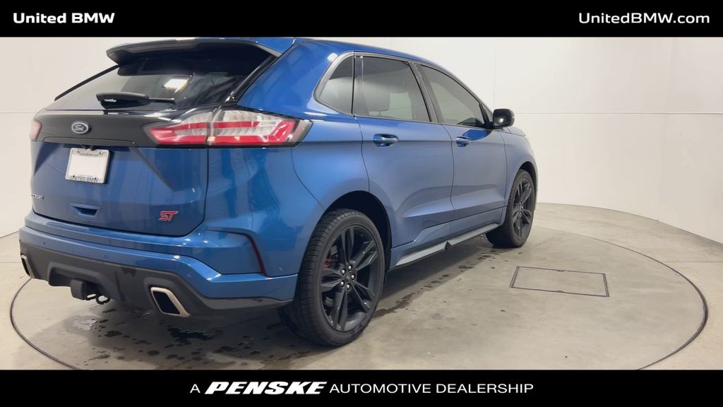 2020 Ford Edge ST 8