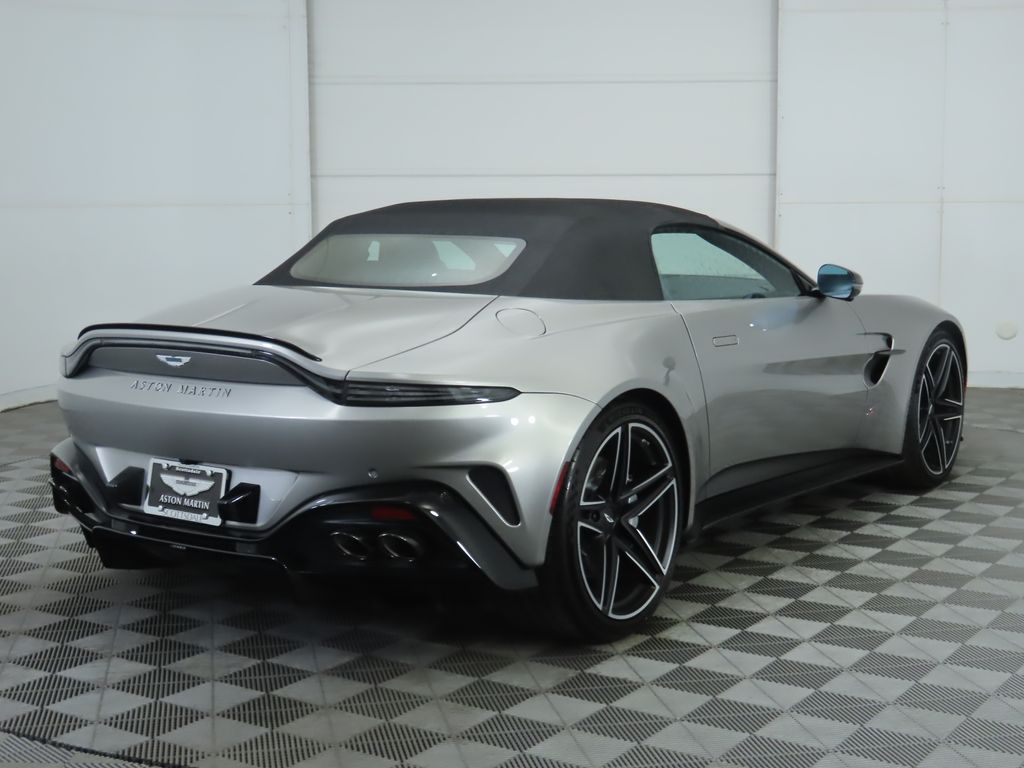 Thumbnail: 2026 Aston Martin Vantage - 13