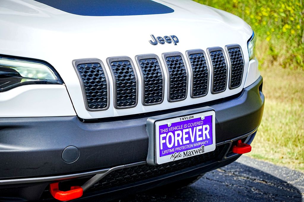 Used Car 2020 Jeep Cherokee  Trailhawk For Sale Under $30,000 In Taylor, Texas