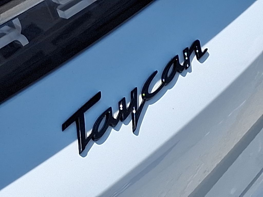 2021 Porsche Taycan  30