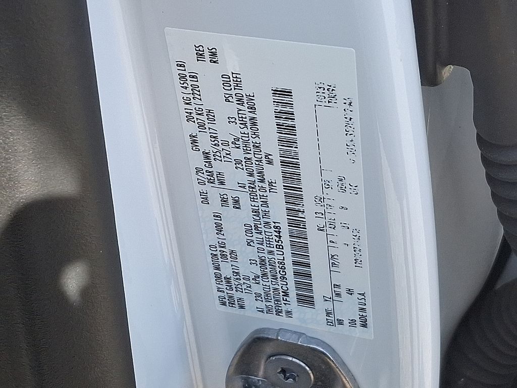 2020 Ford Escape SE 28