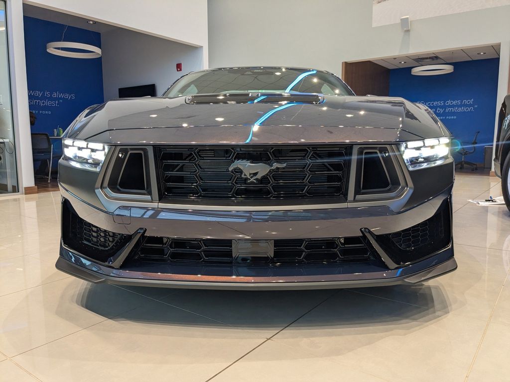 2025 Ford Mustang Dark Horse