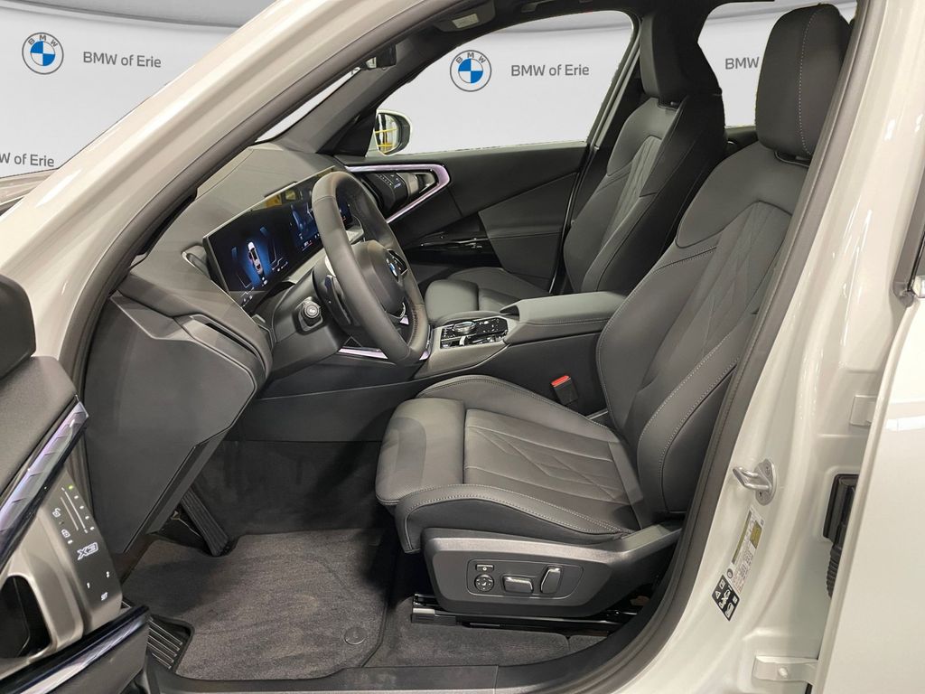 New 2026 Mineral White Metallic BMW 30 xDrive image 8