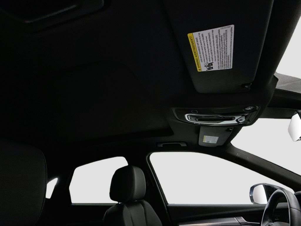 Thumbnail: 2023 Audi Q5 - 16