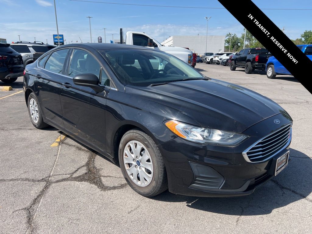 Black 2019 Ford Fusion S Sedan Front-Wheel Drive 6-Speed Automatic