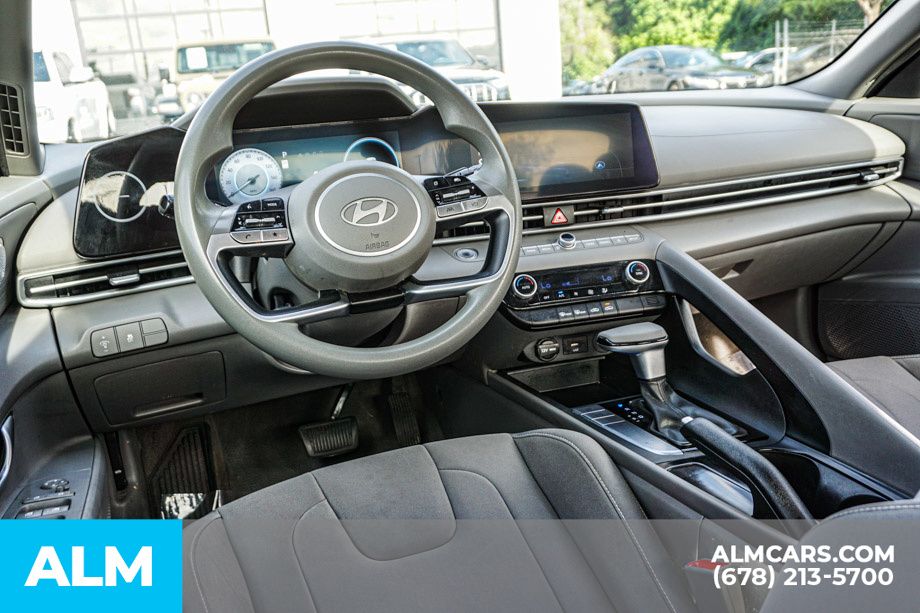 2024 Hyundai Elantra SEL - Photo 27