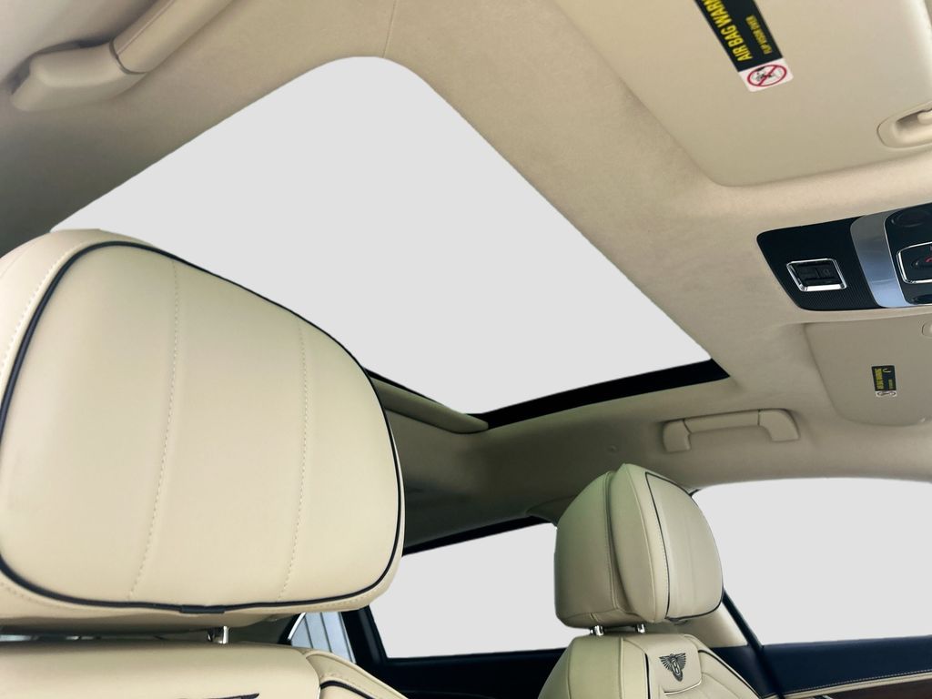 Thumbnail: 2026 Bentley Flying Spur - 17
