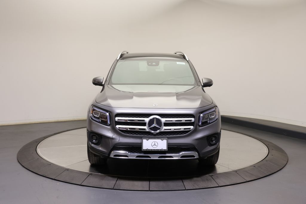 Thumbnail: 2022 Mercedes-Benz GLB - 2