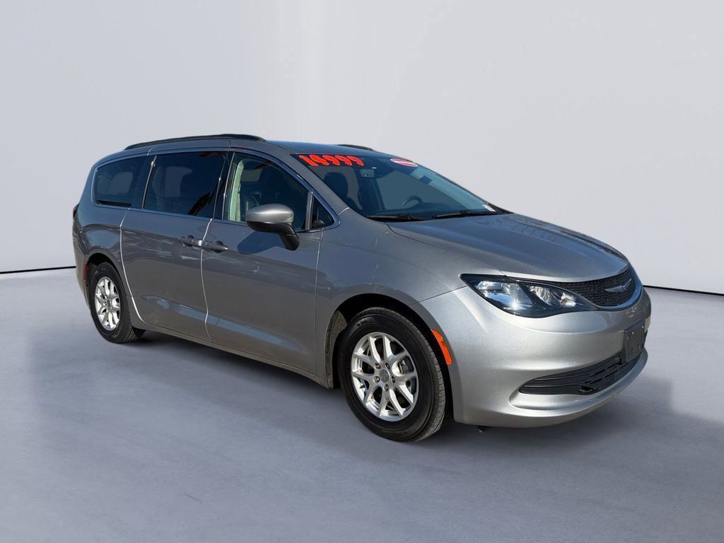 2020 Chrysler Voyager LXi FWD