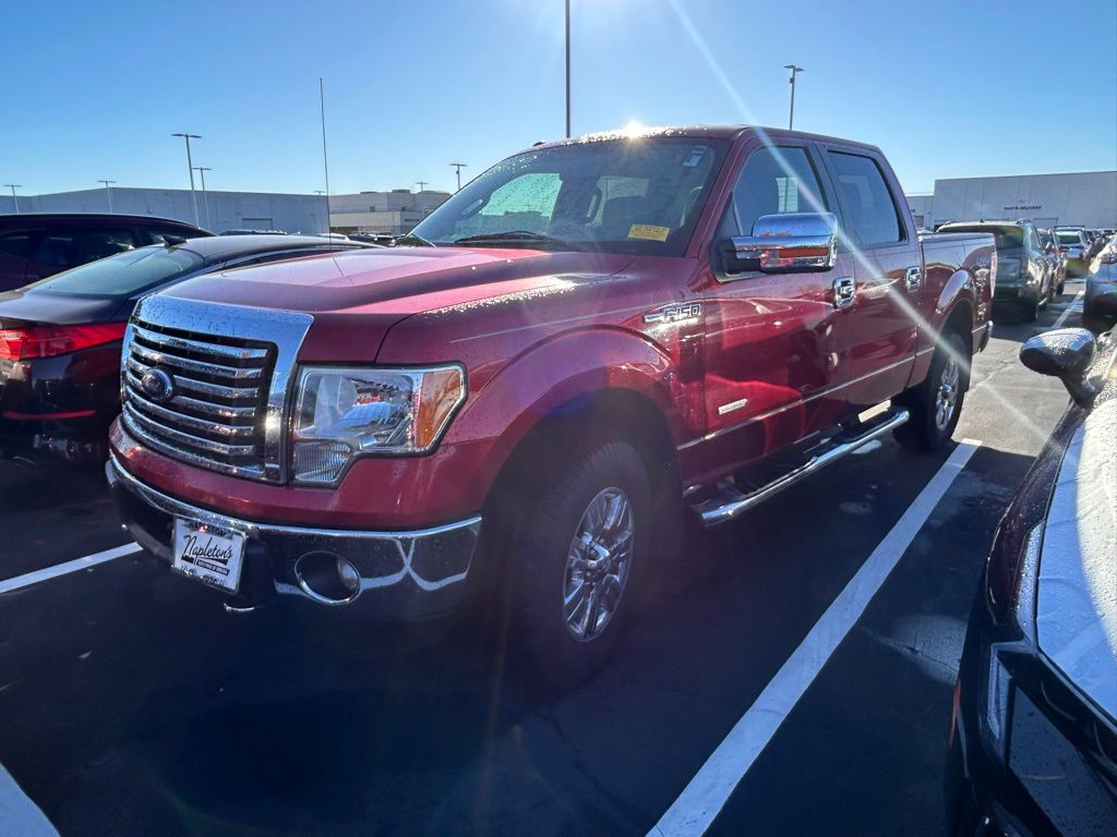 2012 Ford F-150 XLT 2