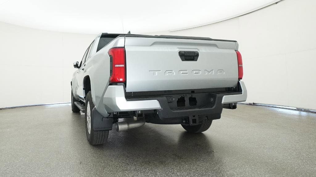 Thumbnail: 2025 Toyota Tacoma - 10