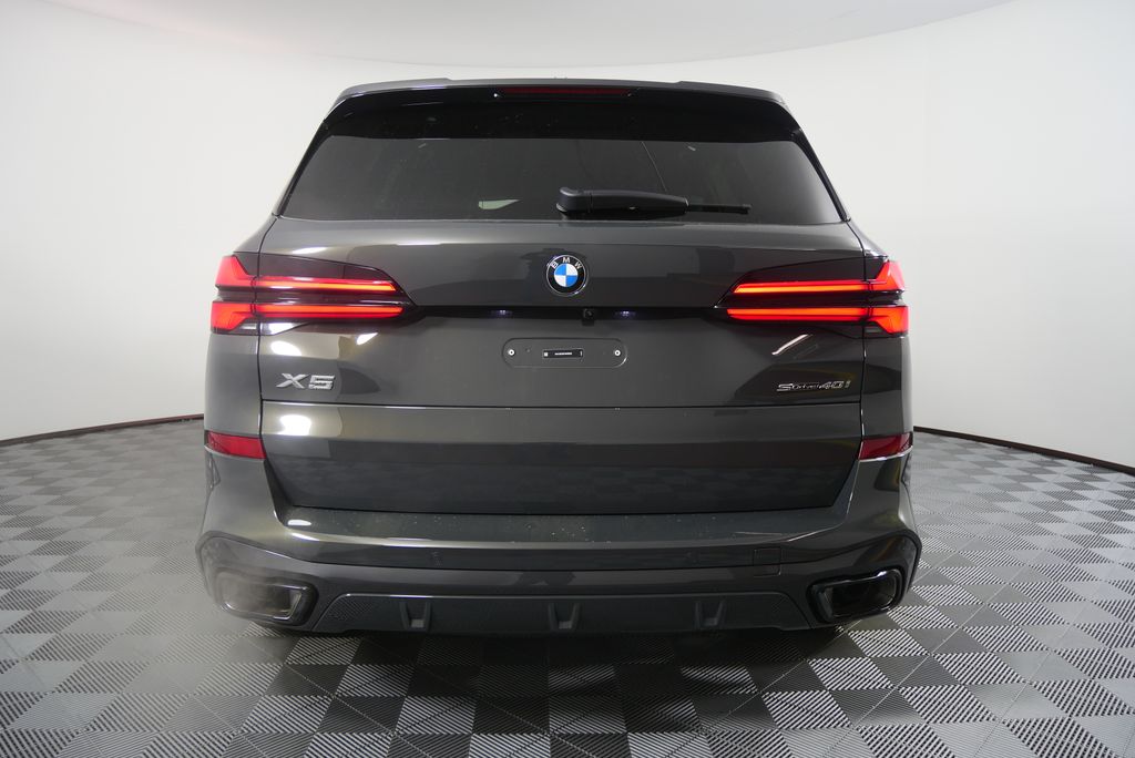 Thumbnail: 2026 BMW X5 - 4