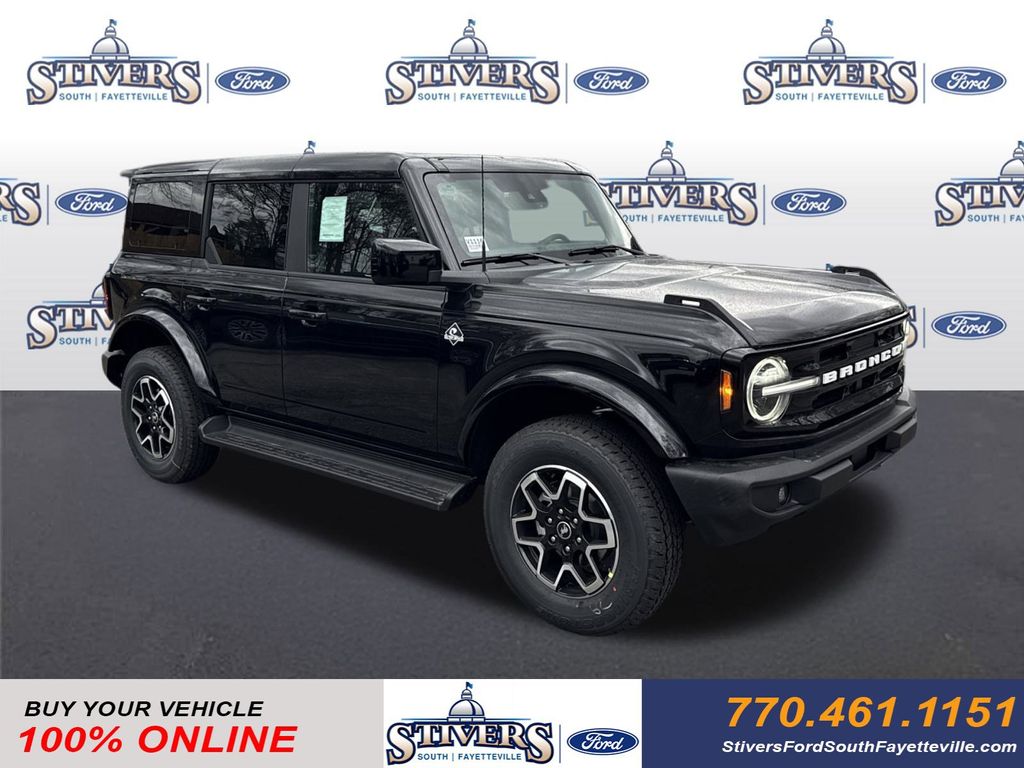 2025 Ford Bronco Outer Banks 4-Door 4WD