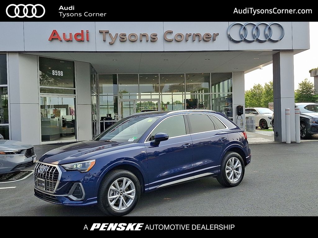 2022 Audi Q3 Premium -
                  Vienna, VA