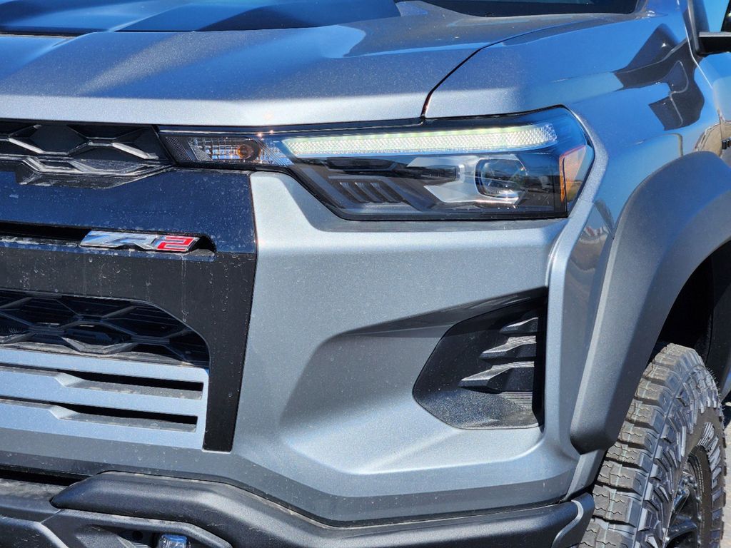 2024 Chevrolet Colorado ZR2 5