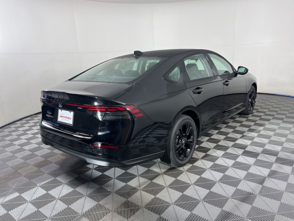 Thumbnail: 2025 Honda Accord - 5