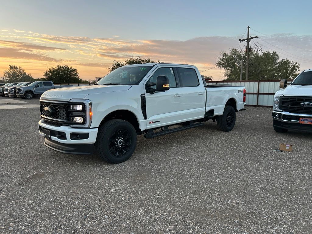 2026 Ford F-350SD Lariat