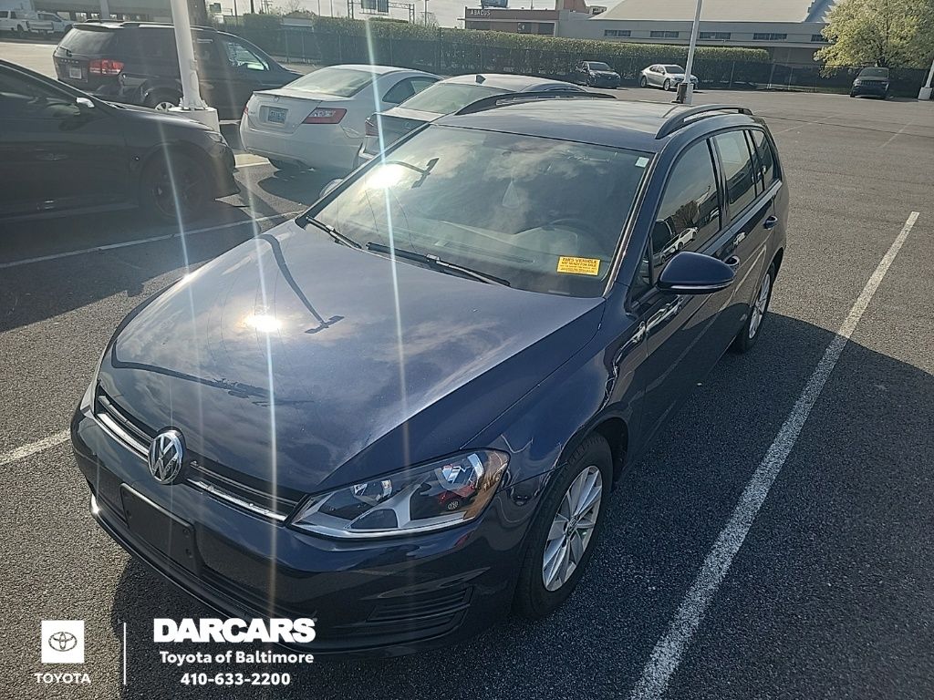 2016 Volkswagen Golf SportWagen S
