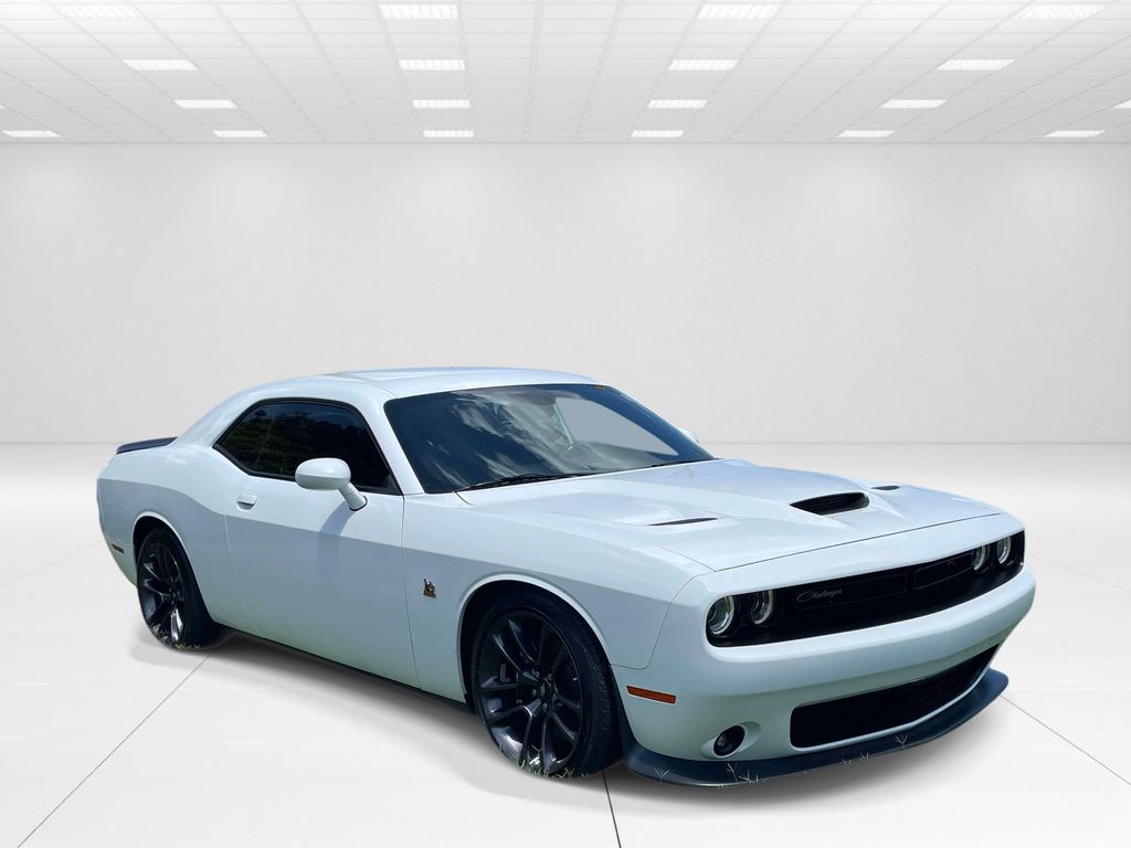 White 2020 Dodge Challenger Coupe Rear-Wheel Drive 8-Speed Automatic