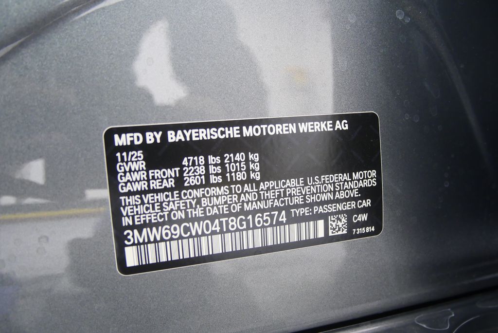 Thumbnail: 2026 BMW 3 Series - 26