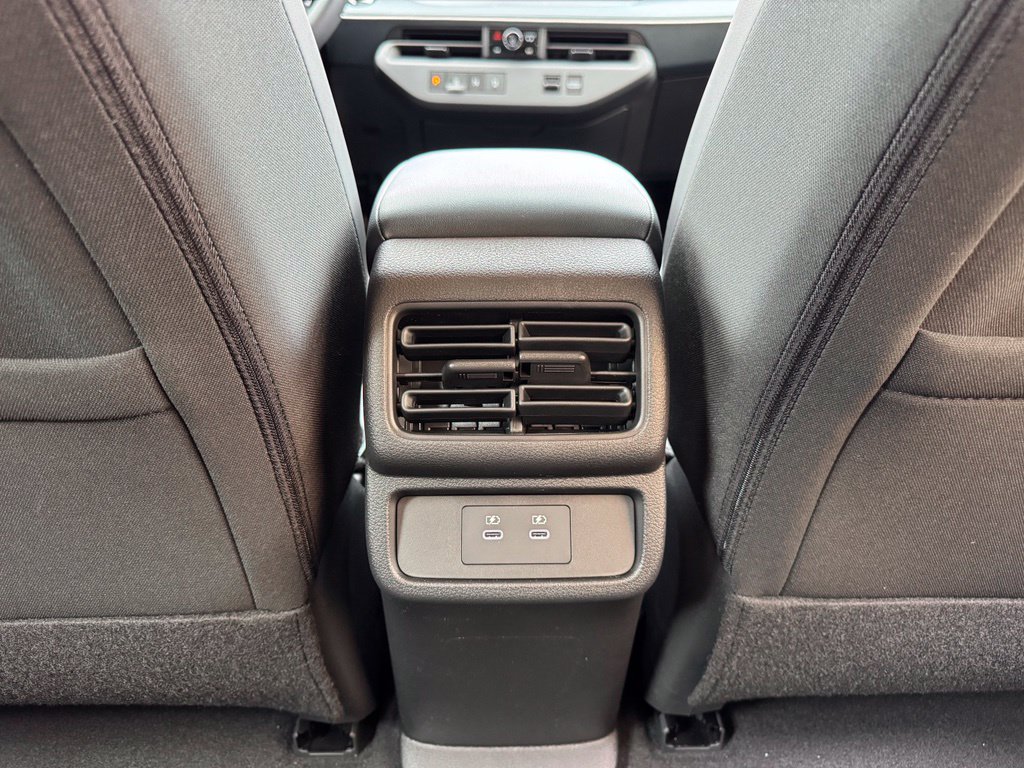 New 2026 Everest White Pearl TriCoat / Super Black Two-tone Nissan SV+ image 21
