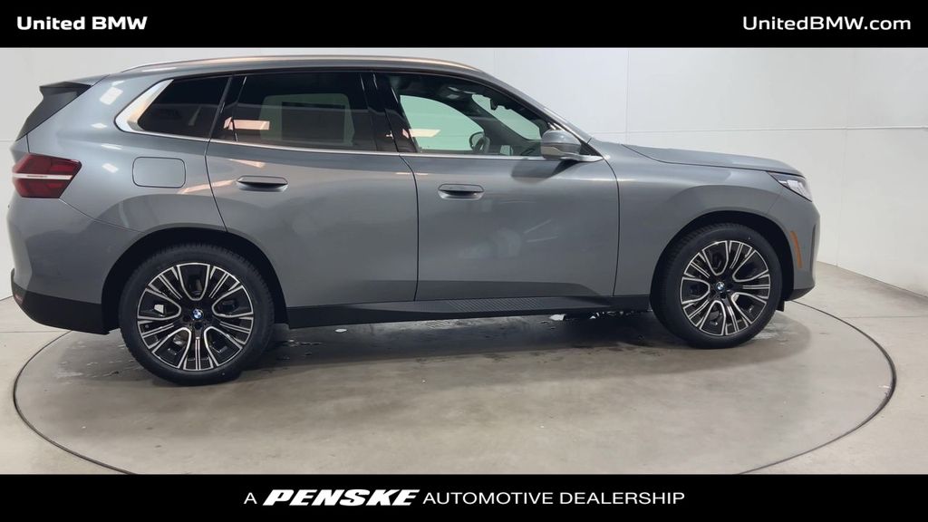Thumbnail: 2026 BMW X3 - 9