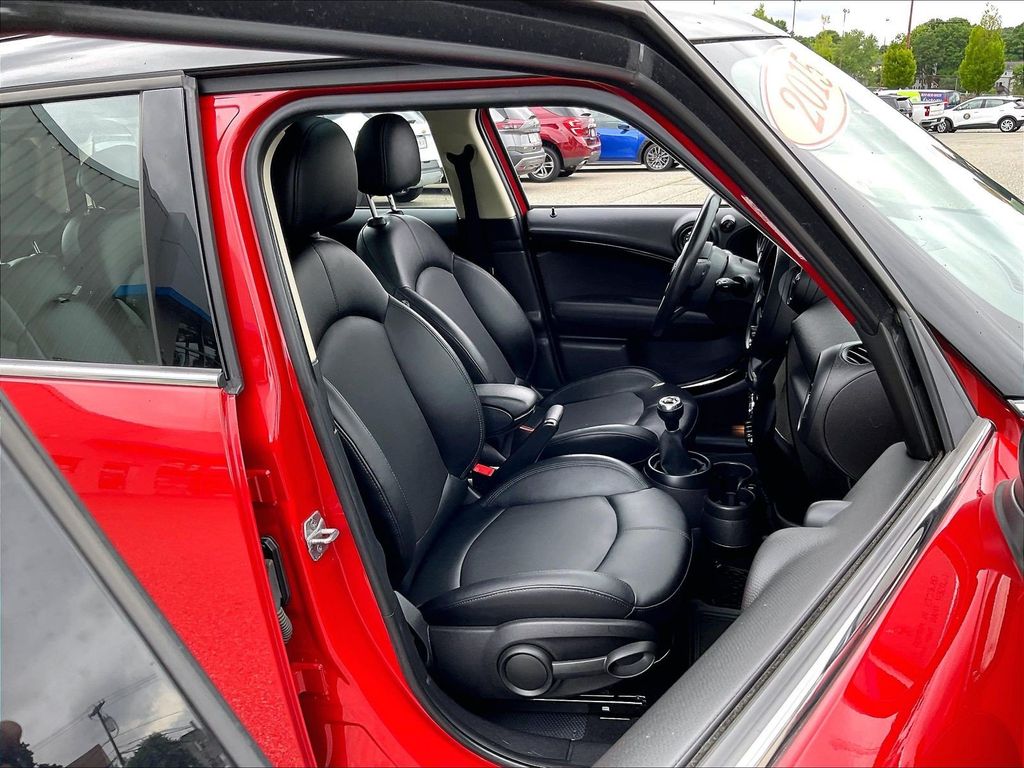 2015 MINI Cooper S Countryman — photo 11
