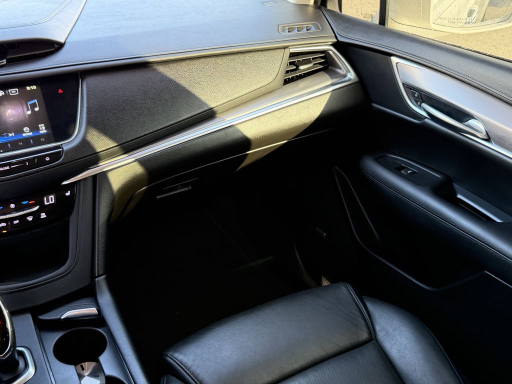 used 2019 Cadillac XT5 car, priced at $15,491