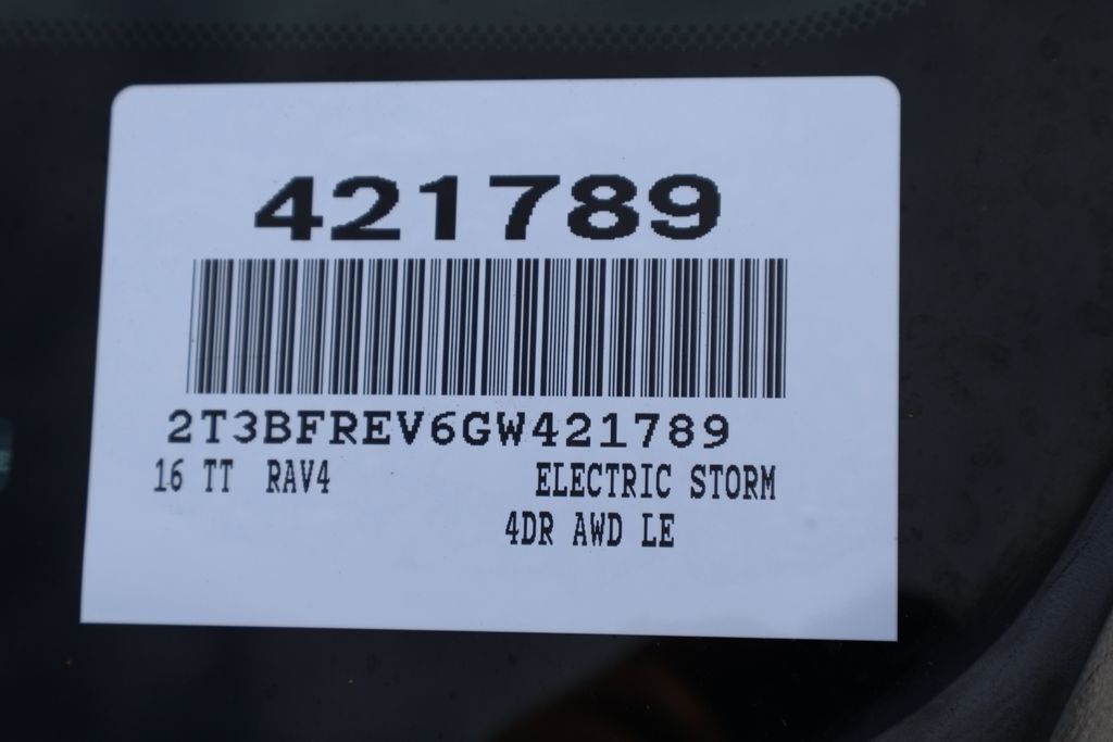 Thumbnail: 2016 Toyota RAV4 - 7