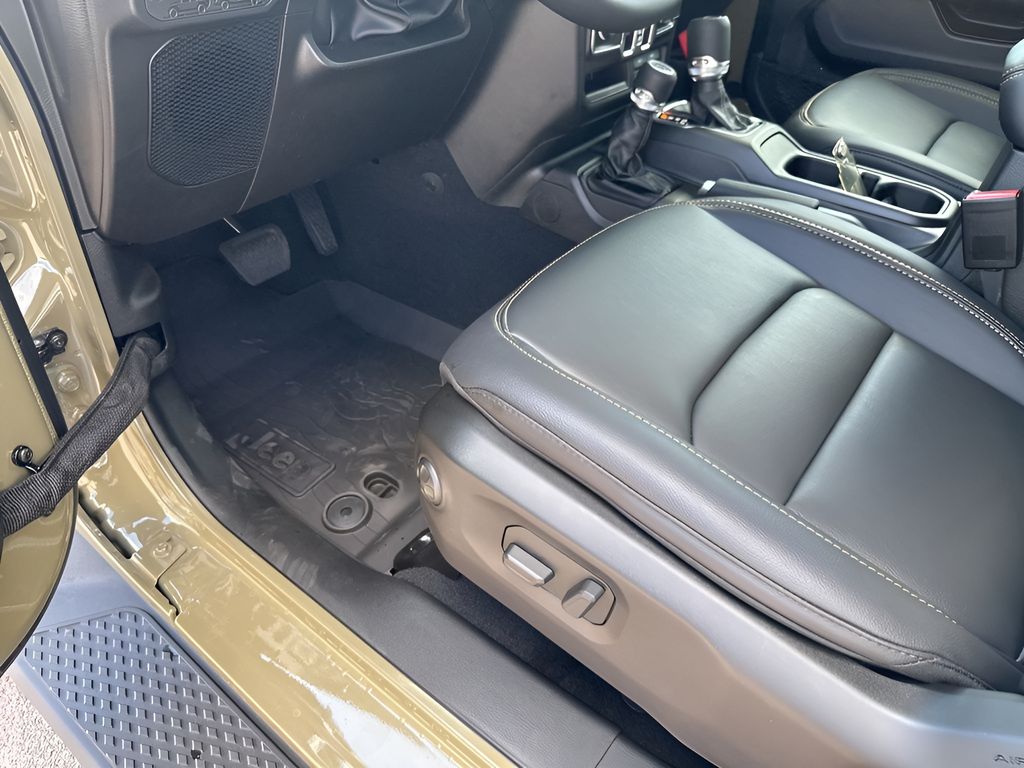 New Car 2025 Jeep Gladiator  For Sale Under $40,000 In Austin, Texas