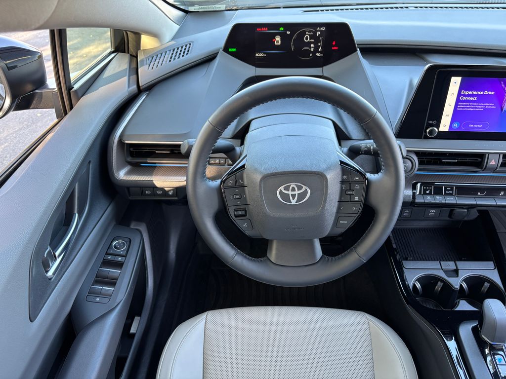 Thumbnail: 2025 Toyota Prius - 9