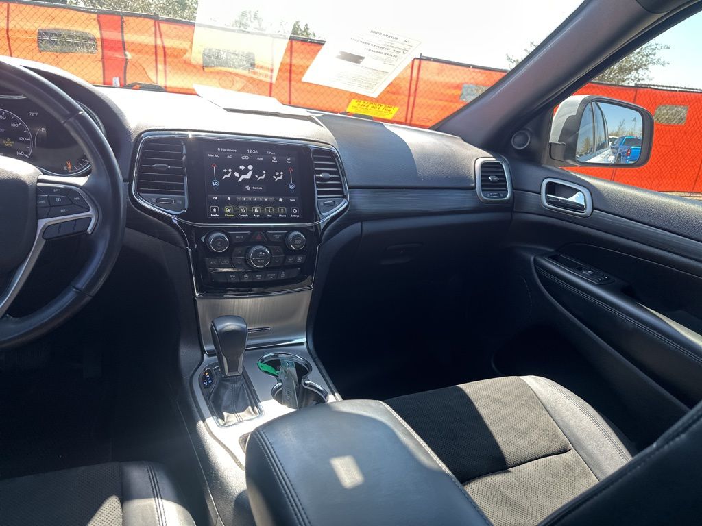 Used Car 2019 Jeep Grand Cherokee  Altitude For Sale Under $20,000 In Austin, Texas